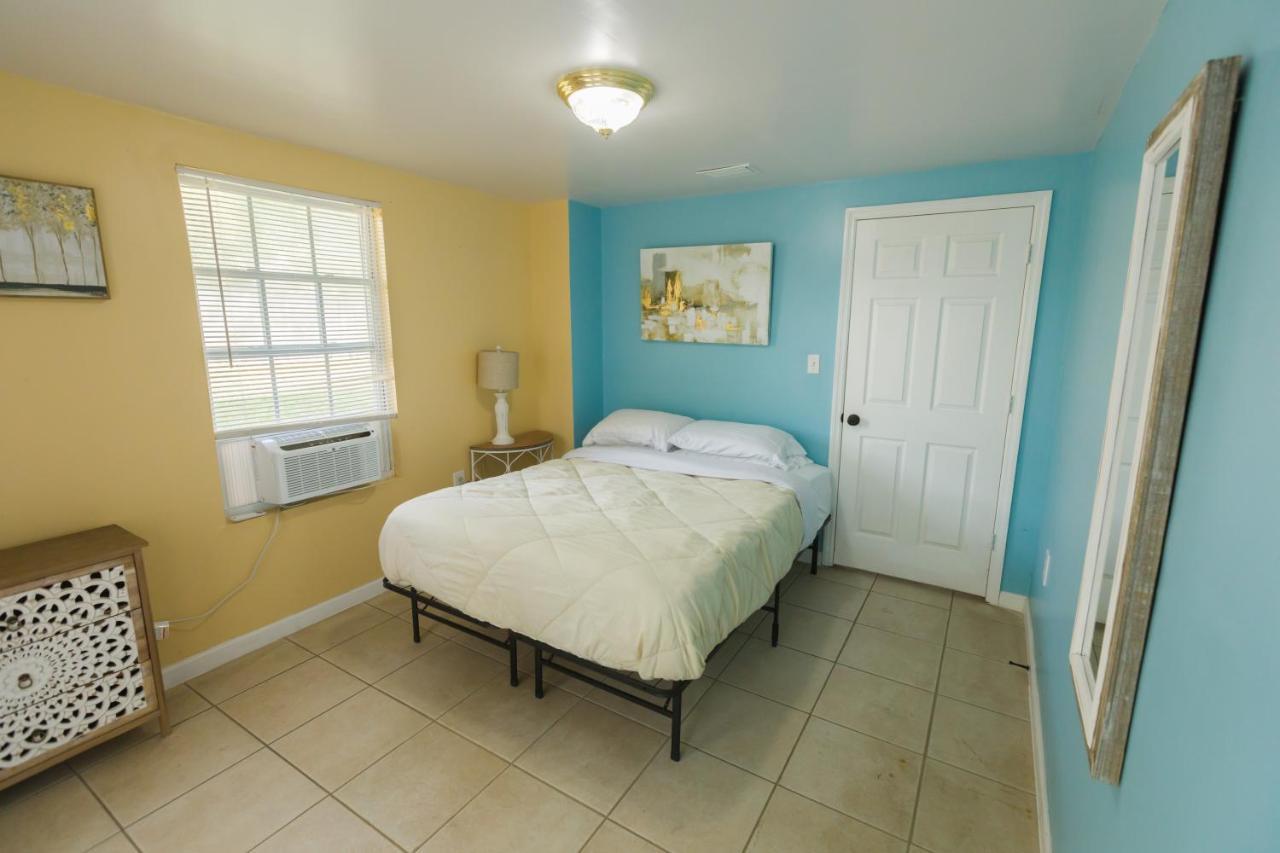 Five Bedroom Home In The Heart Of St Aug Beach St. Augustine Exterior photo